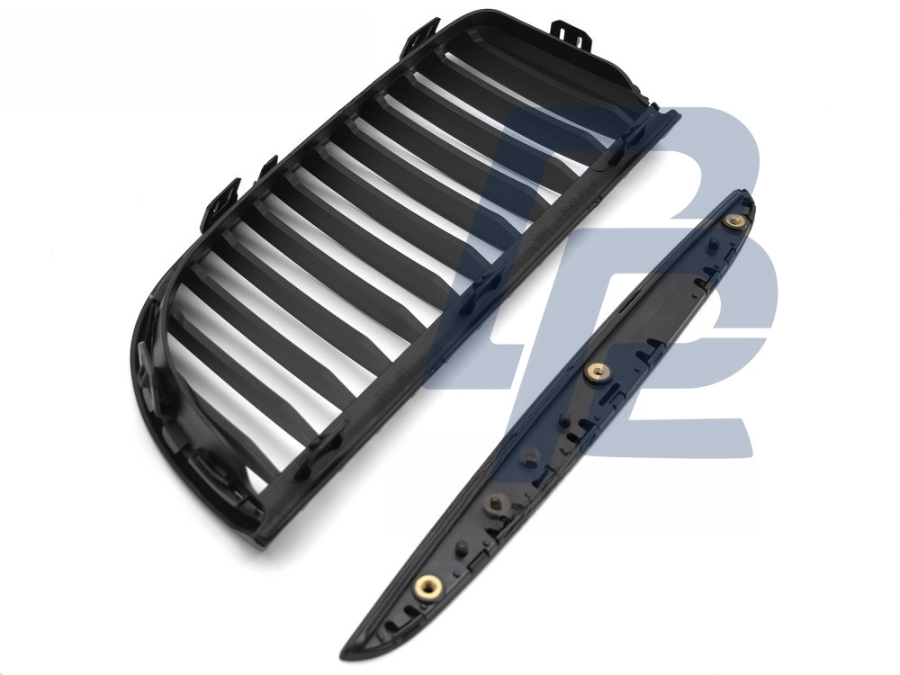 Grille Matt Black for BMW E90 / E91 2005–2008 - 4