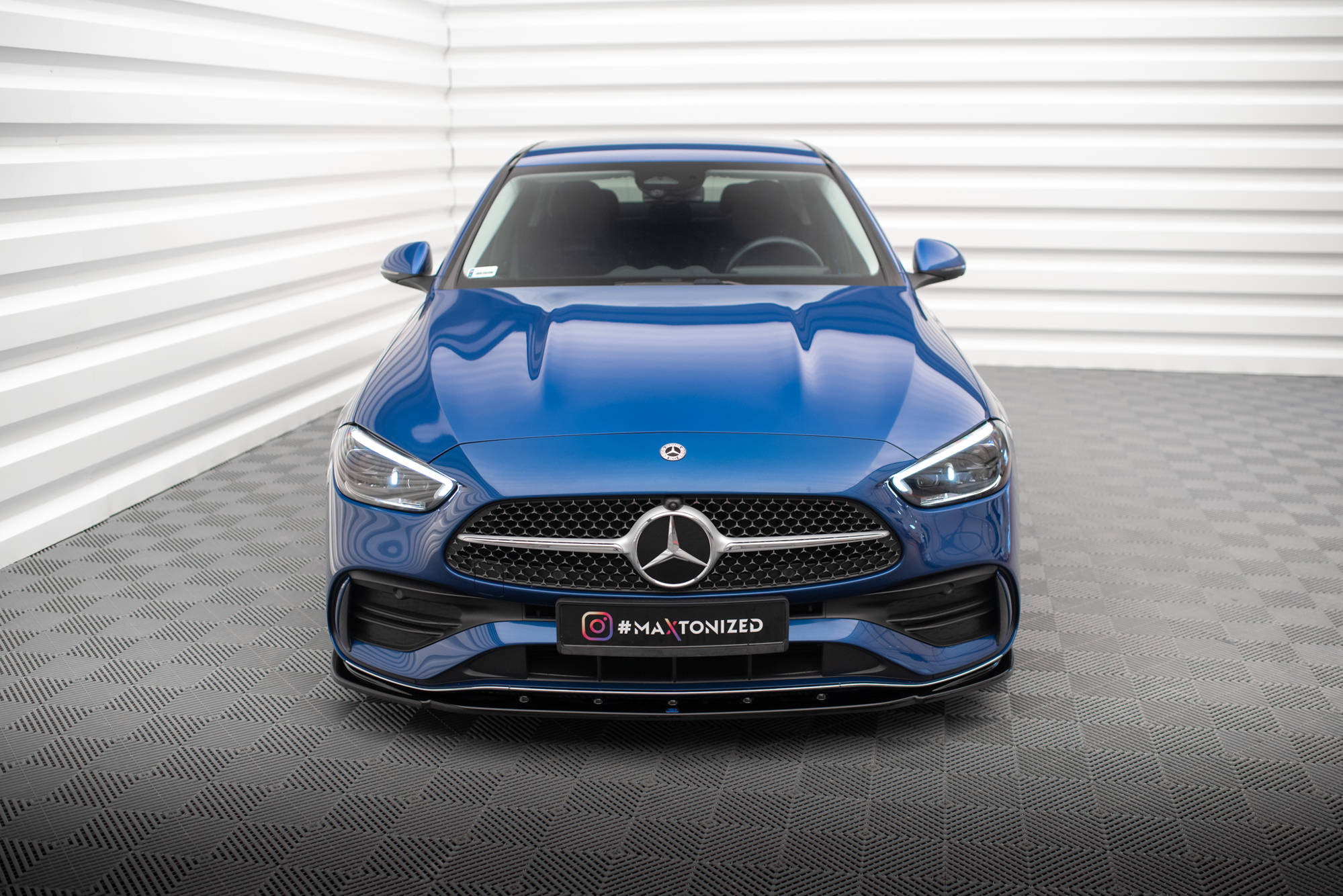 Front Splitter V.2 Mercedes-Benz C AMG-Line / 43 AMG W206 - 2