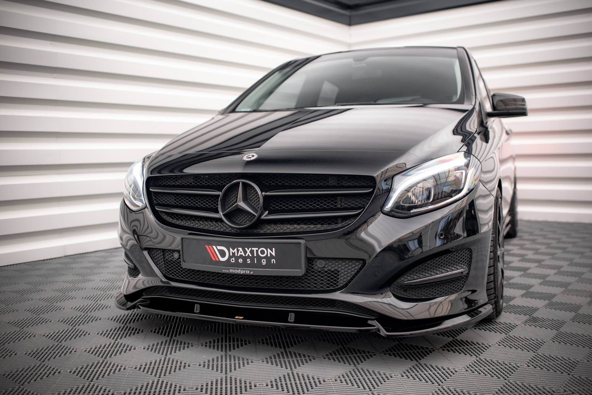 Front Splitter Mercedes B W246 Facelift - 4