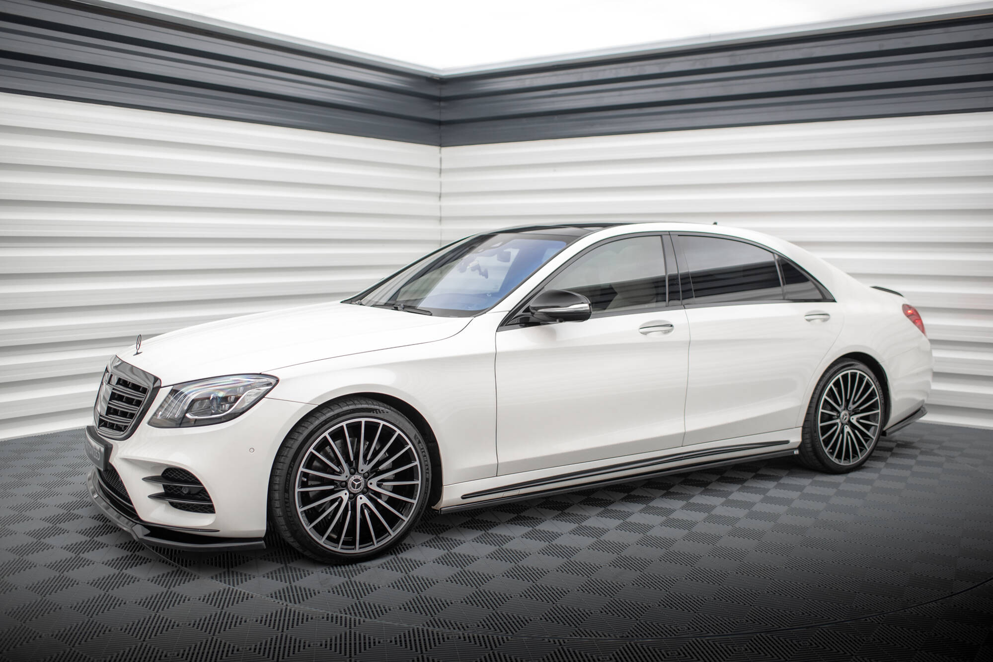 Side Skirts Diffusers V.2 Mercedes-Benz S AMG-Line W222 - 3