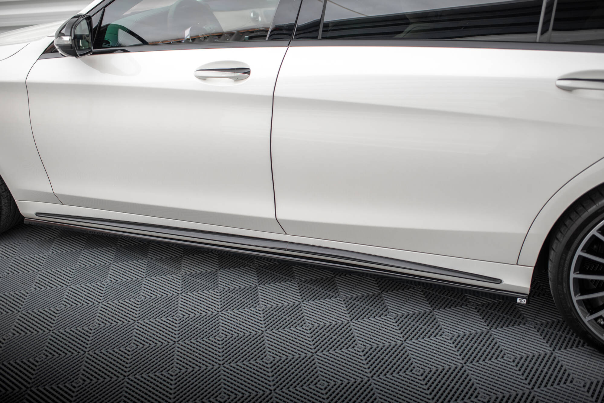 Side Skirts Diffusers V.2 Mercedes-Benz S AMG-Line W222 - 4