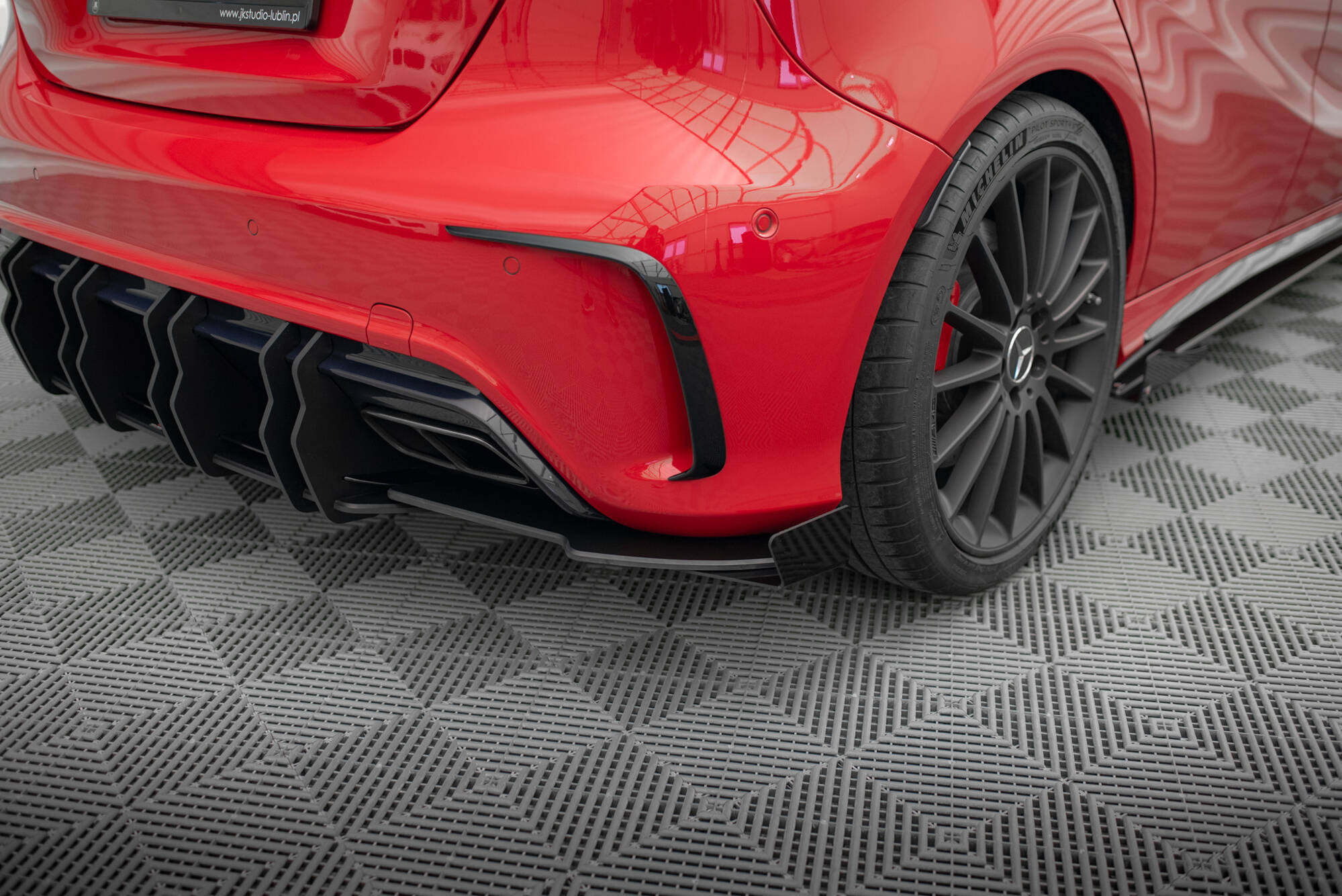 Rear Side Flaps Mercedes-Benz A 45 AMG W176 Facelift - 3
