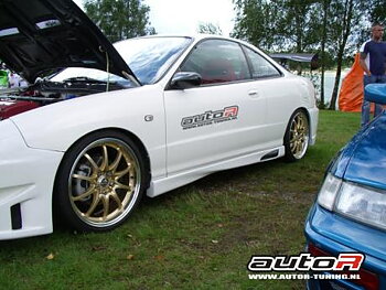 HONDA INTEGRA 94-01 SIDESKIRTS RACING [AUTOR]