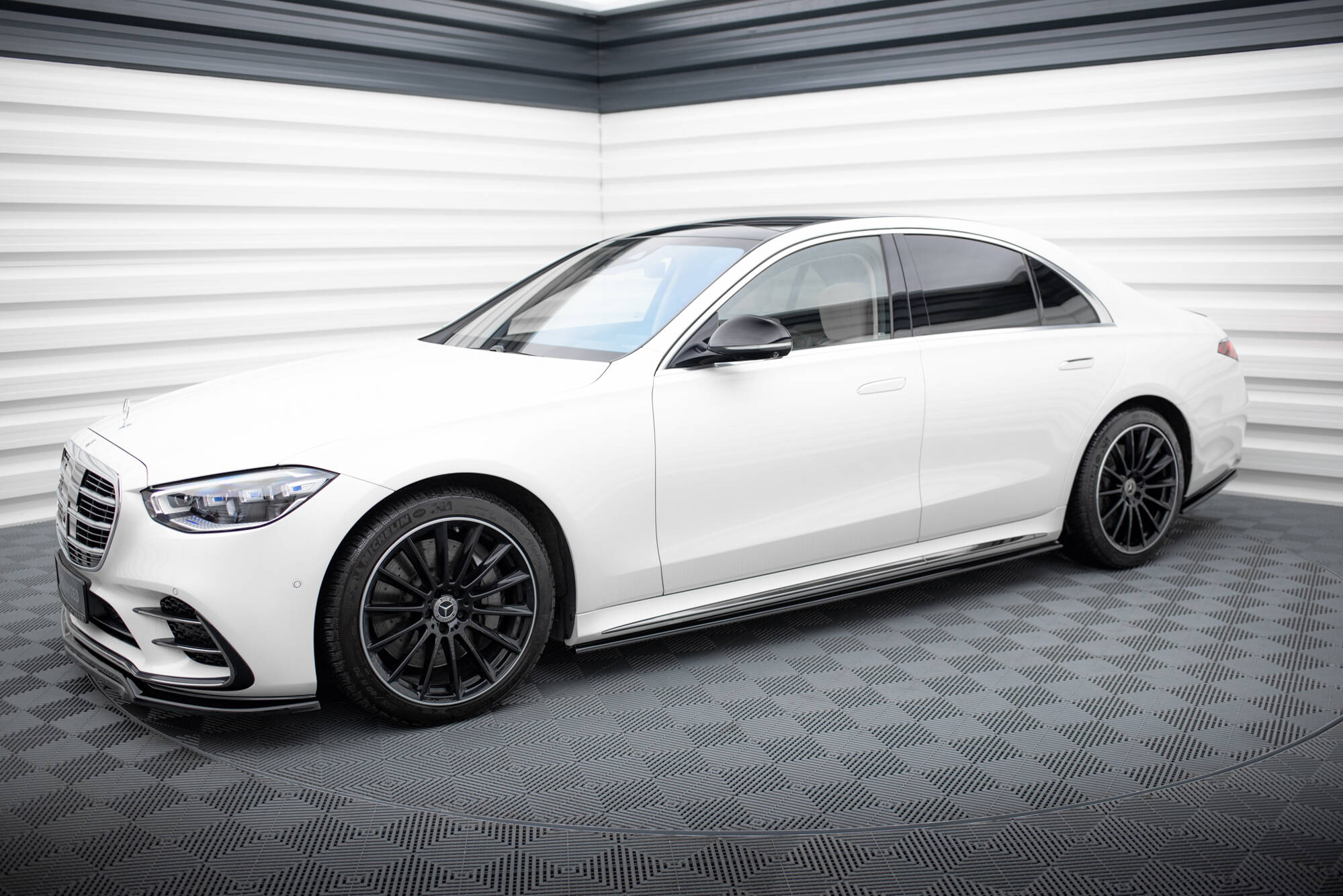 Side Skirts Diffusers Mercedes-Benz S AMG-Line W223 - 4