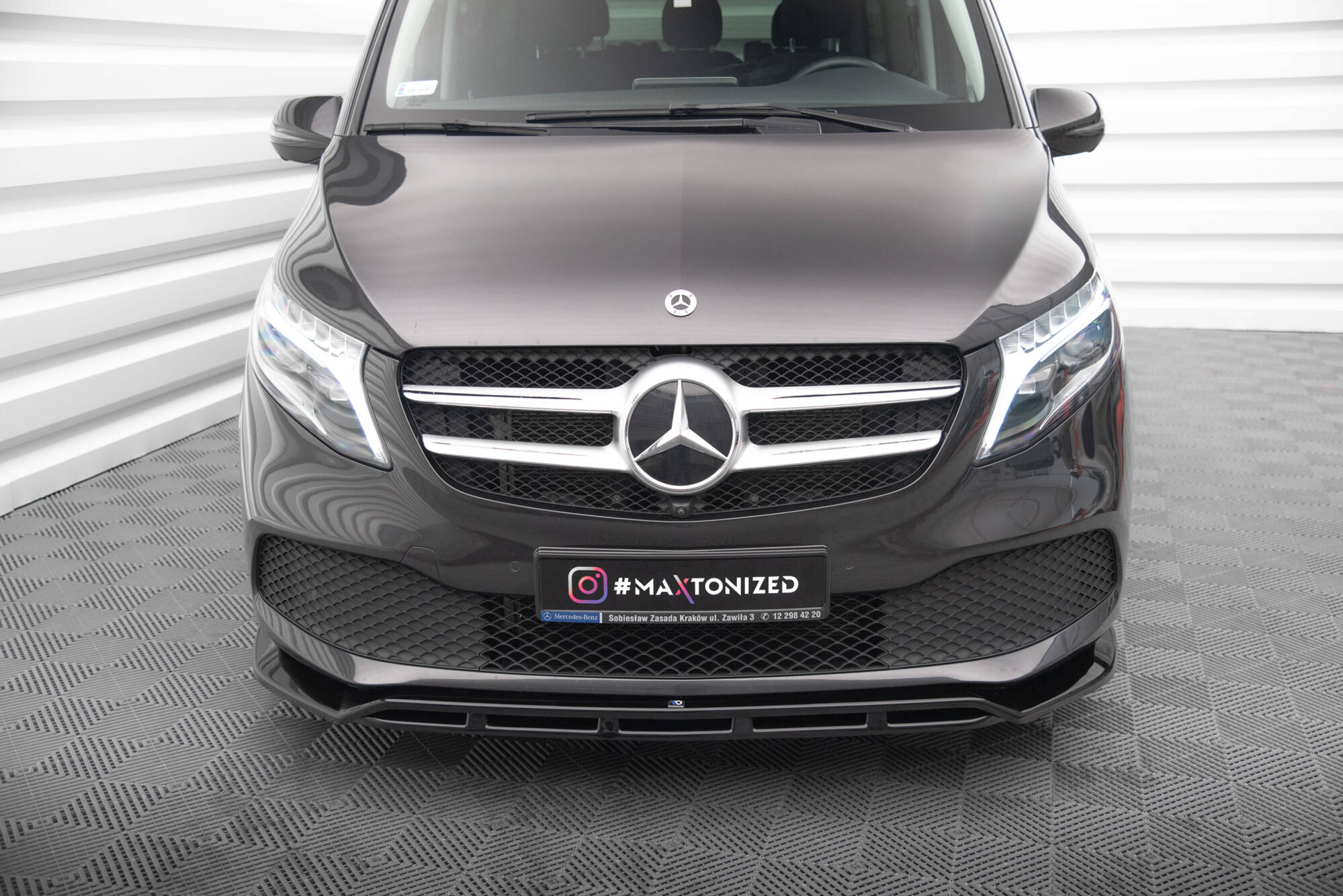 Front Splitter V.2 Mercedes-Benz V-Class W447 Facelift - 3
