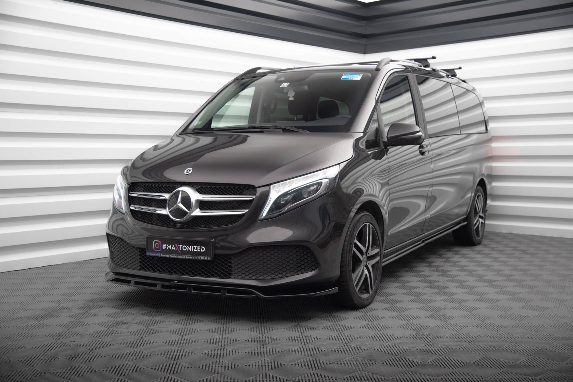 Front Splitter V.2 Mercedes-Benz V-Class W447 Facelift - 2