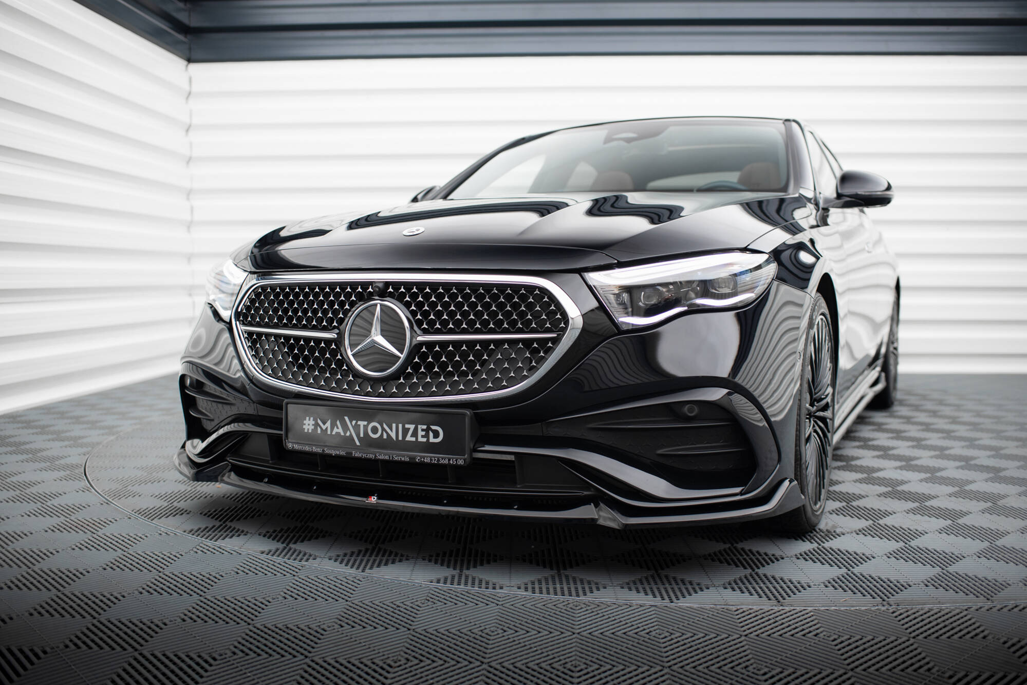 Front Splitter V.2 Mercedes-Benz E AMG-Line W214 - 3