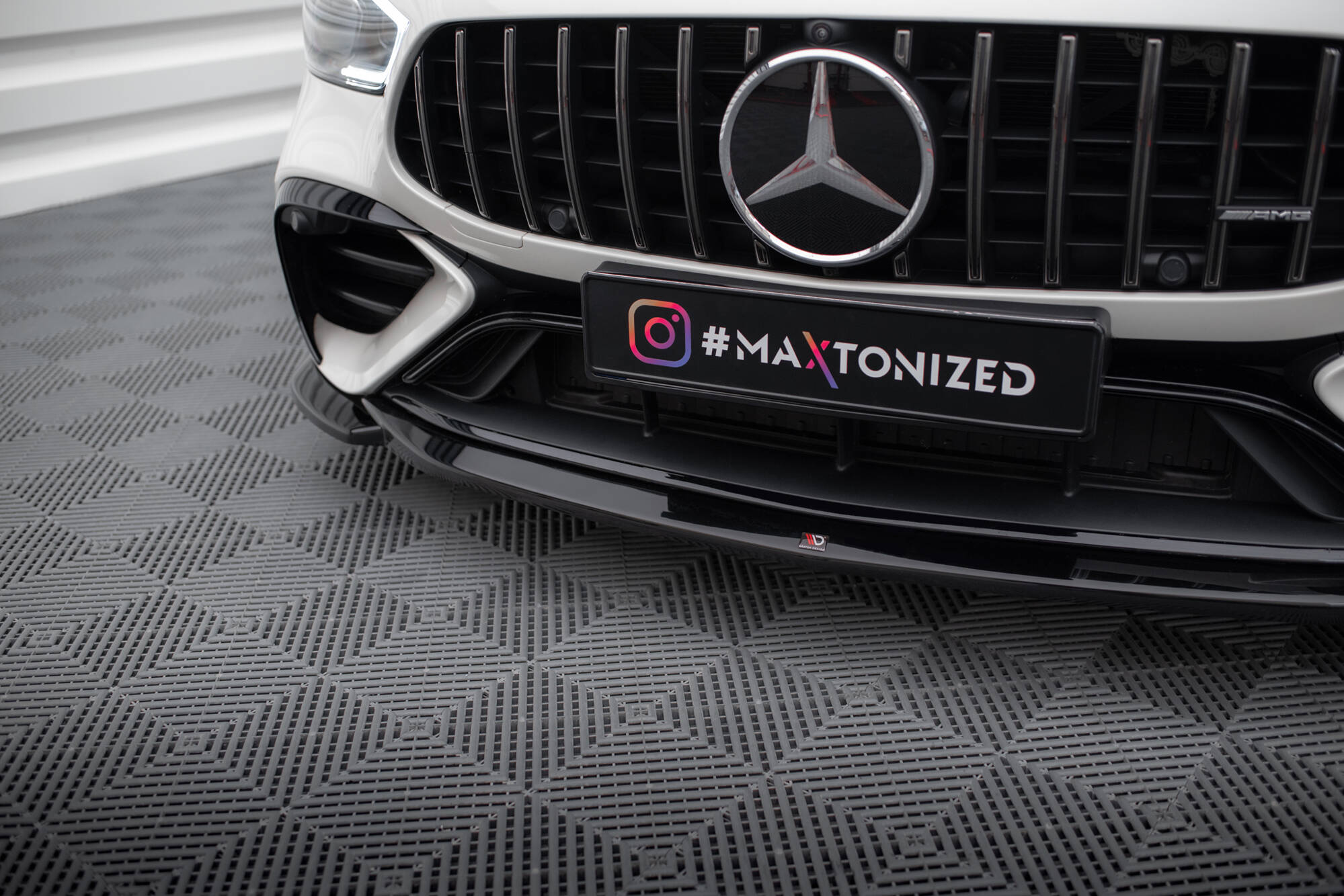 Front Splitter V.1 Mercedes-AMG GT 43 4 Door Coupe V8 Styling Package - 3