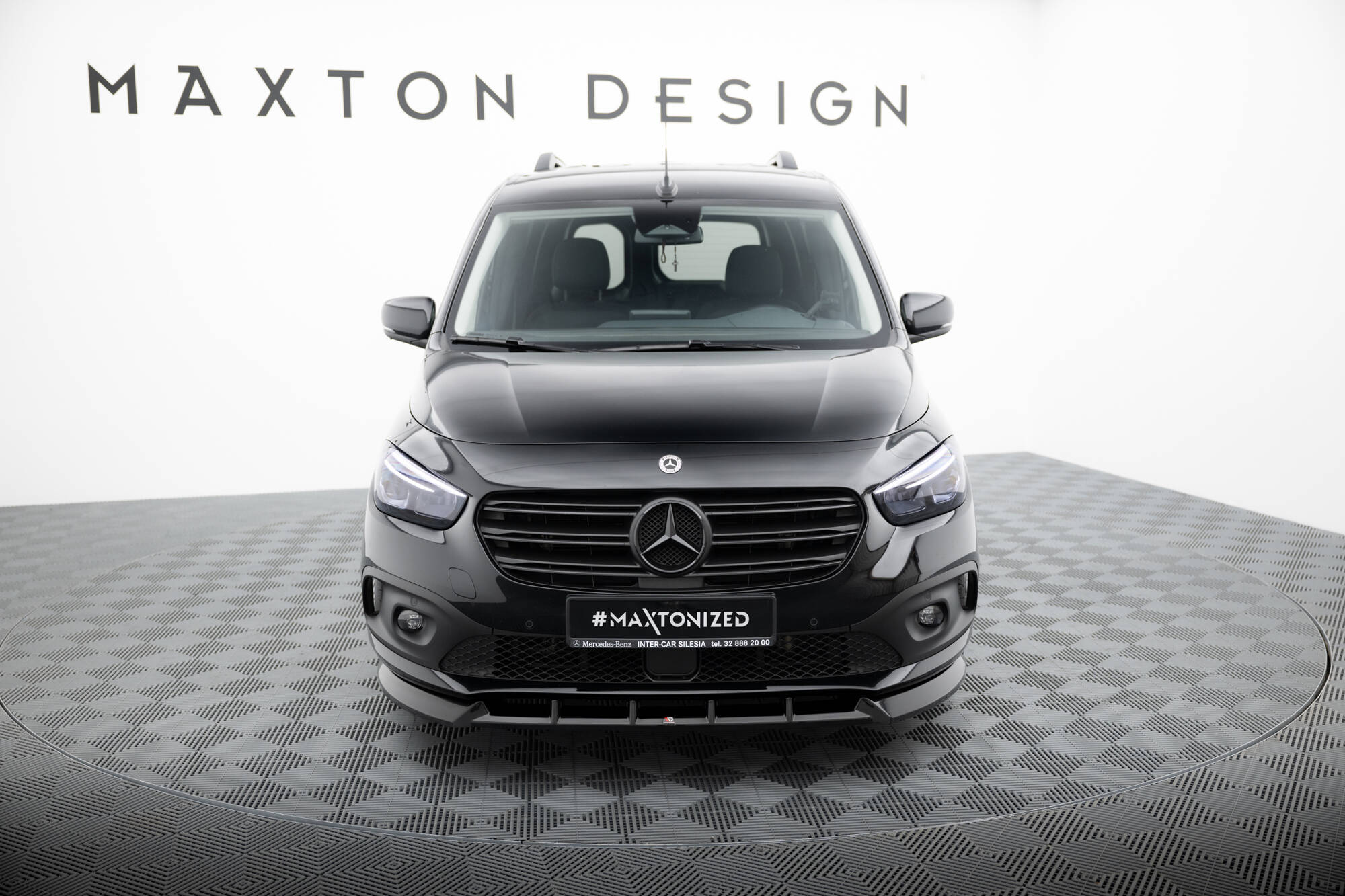 Front Splitter Mercedes-Benz T W420 - 2