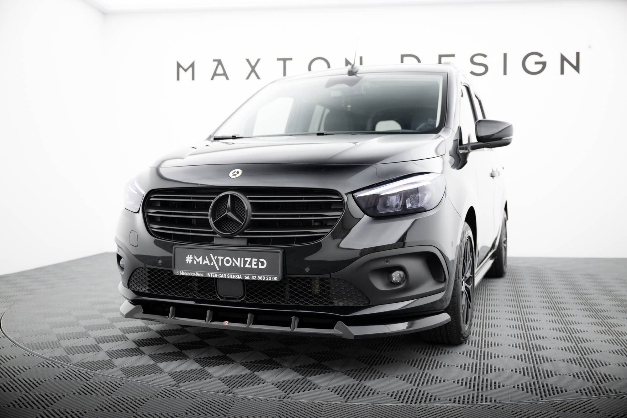 Front Splitter Mercedes-Benz T W420 - 3