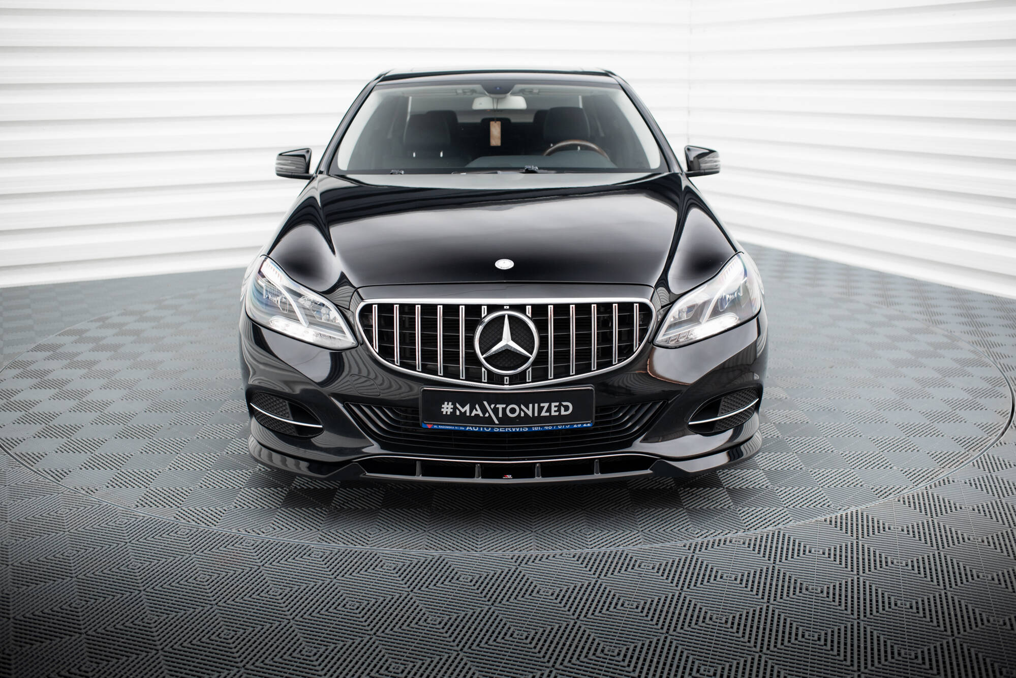 Front Splitter Mercedes-Benz E W212 Facelift - 2