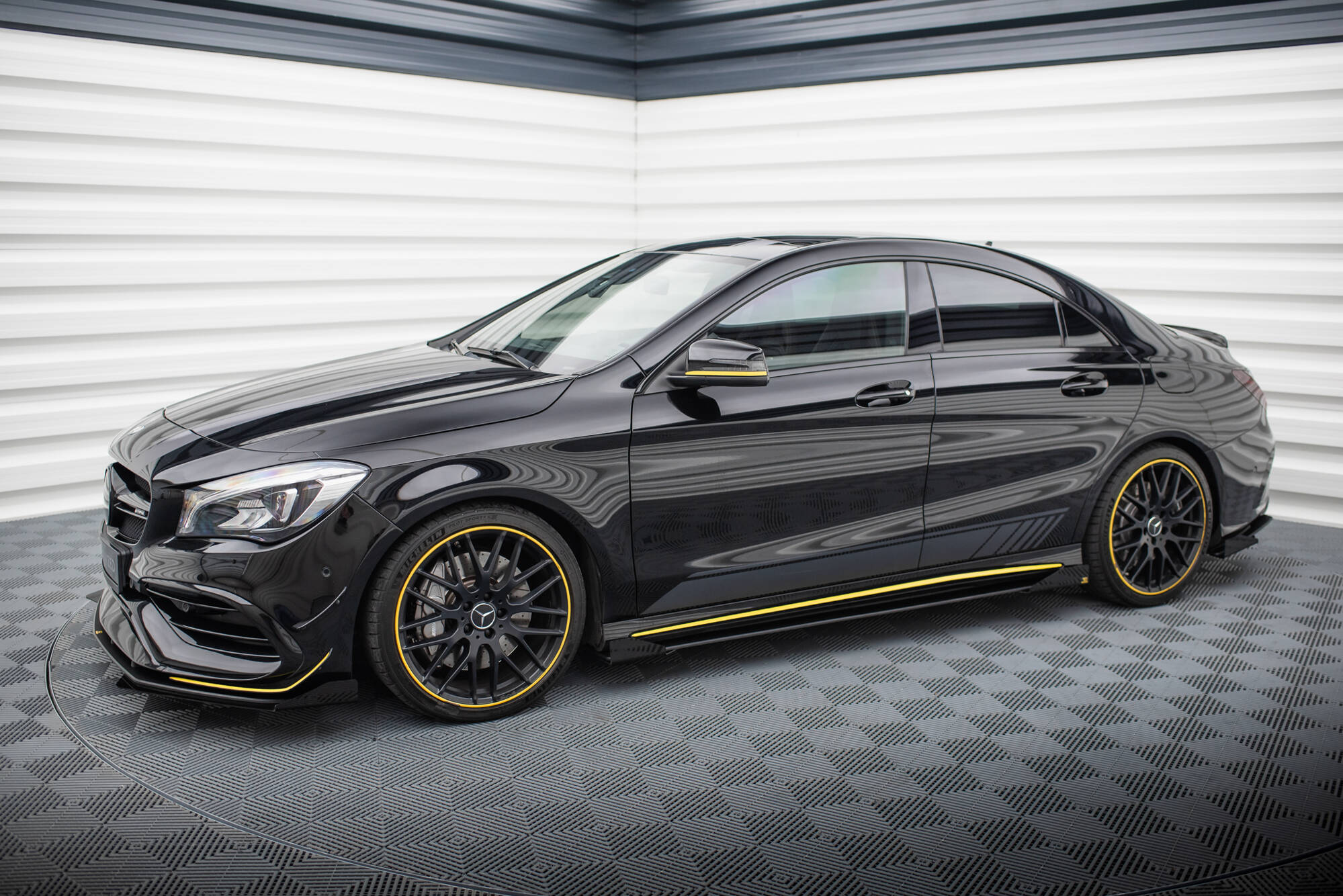 Side Flaps Mercedes-AMG CLA 45 C117 Facelift - 2