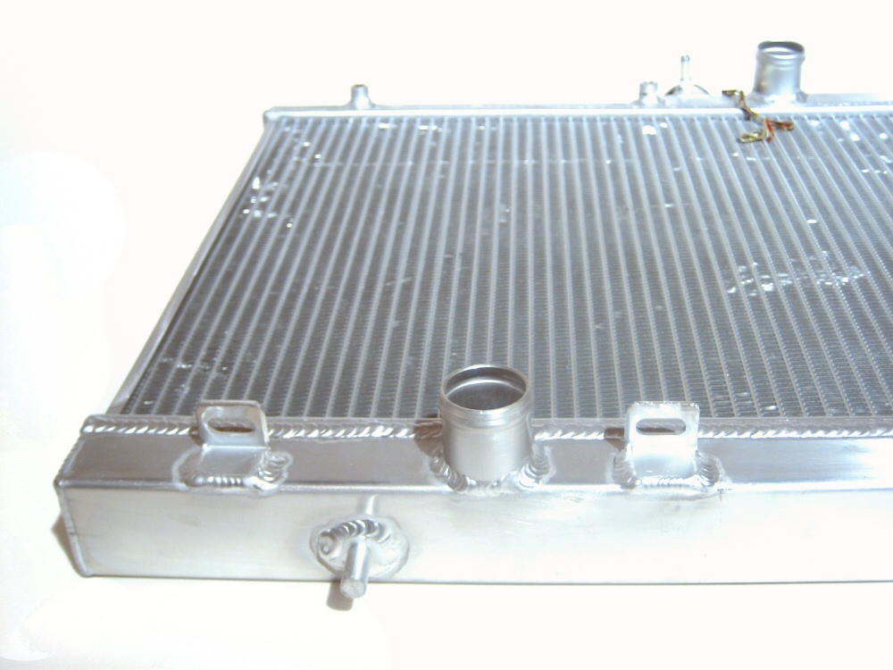MITSUBISHI EVO VIII/IX 03-09 ALUMINIUM RADIATOR - 2