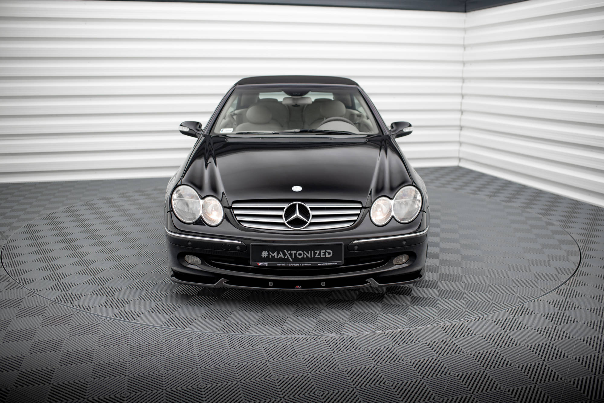 Front Splitter V.2 Mercedes CLK W209 - 4