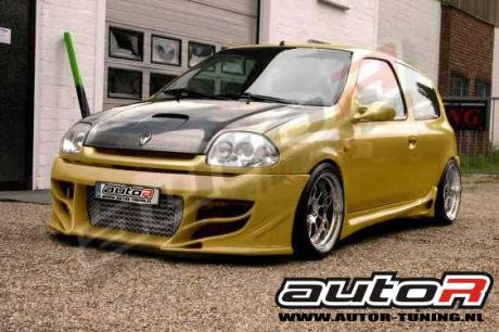 RENAULT CLIO II 98-00 3D FRONTBUMPER HUNTER [AUTOR]