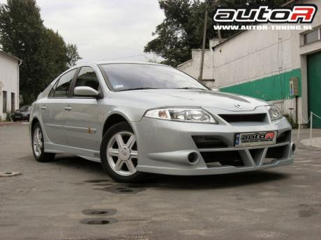 RENAULT LAGUNA FRONTBUMPER CHAMPION [AUTOR]