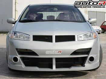 RENAULT MEGANE 03+ 3D FRONTBUMPER CHAMPION [AUTOR]