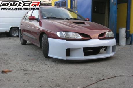 RENAULT MEGANE 95-99 3D FRONTBUMPER ENJOY  [AUTOR]
