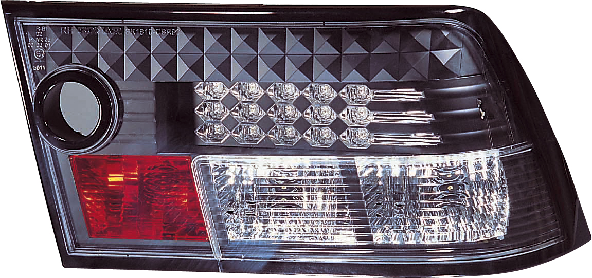 OPEL CALIBRA LED BAKLAMPOR SET SVARTA