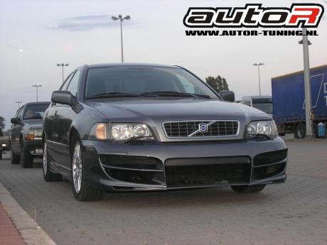 VOLVO S40 99-03 FRONTBUMPER CHALLENGE [AUTOR]