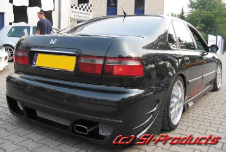 HONDA ACCORD 93-99 SIX-AERODYNAMICS R35 BAKRE STÖTFÅNGARE - 2