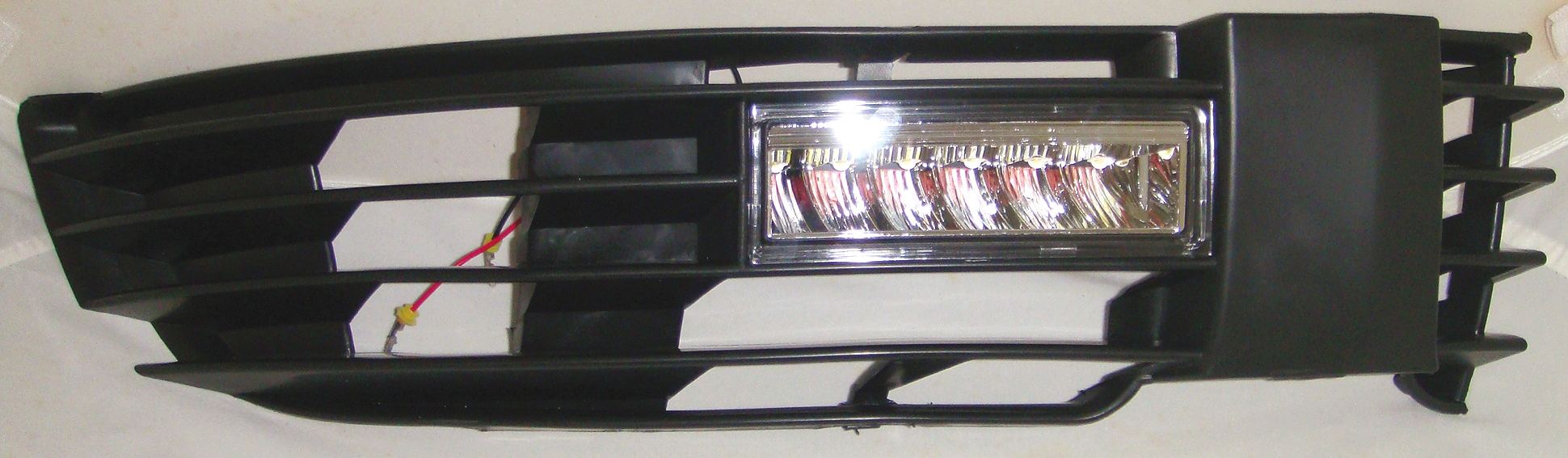 VW PASSAT 3BG 00-05 DRL STÖTFÅNGARE GRILL SET (NO FOGLIGHT HOLES)