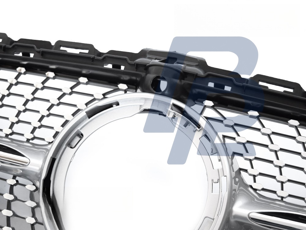Grille Diamond Silver Chrome with Camera Hole for Mercedes W205 2018–2021 / S205 2018–2021 / C205 2018–2023 / A205 2018–2023 - 5