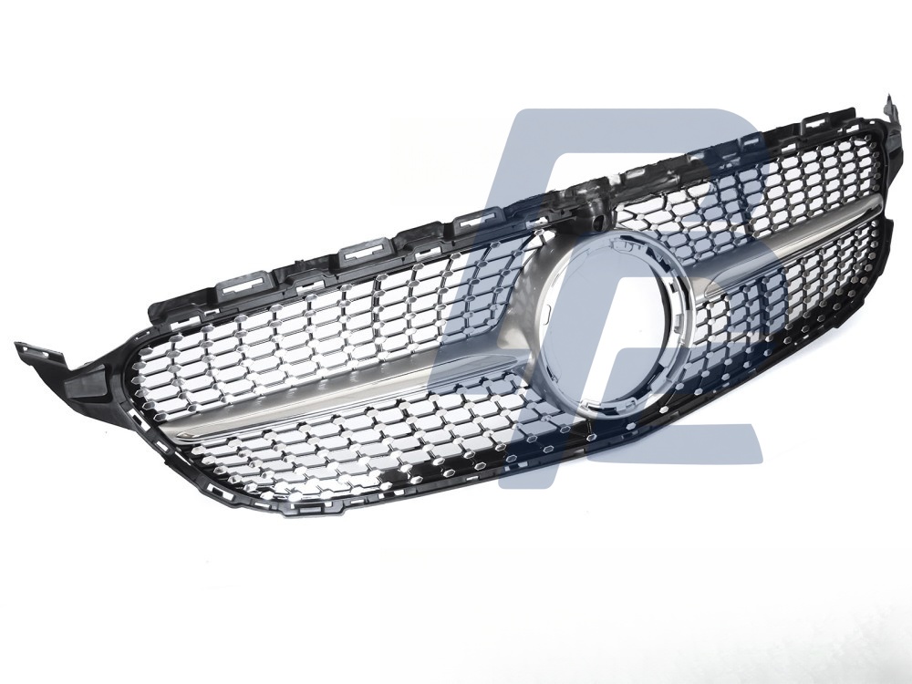 Grille Diamond Silver Chrome with Camera Hole for Mercedes W205 2018–2021 / S205 2018–2021 / C205 2018–2023 / A205 2018–2023 - 3