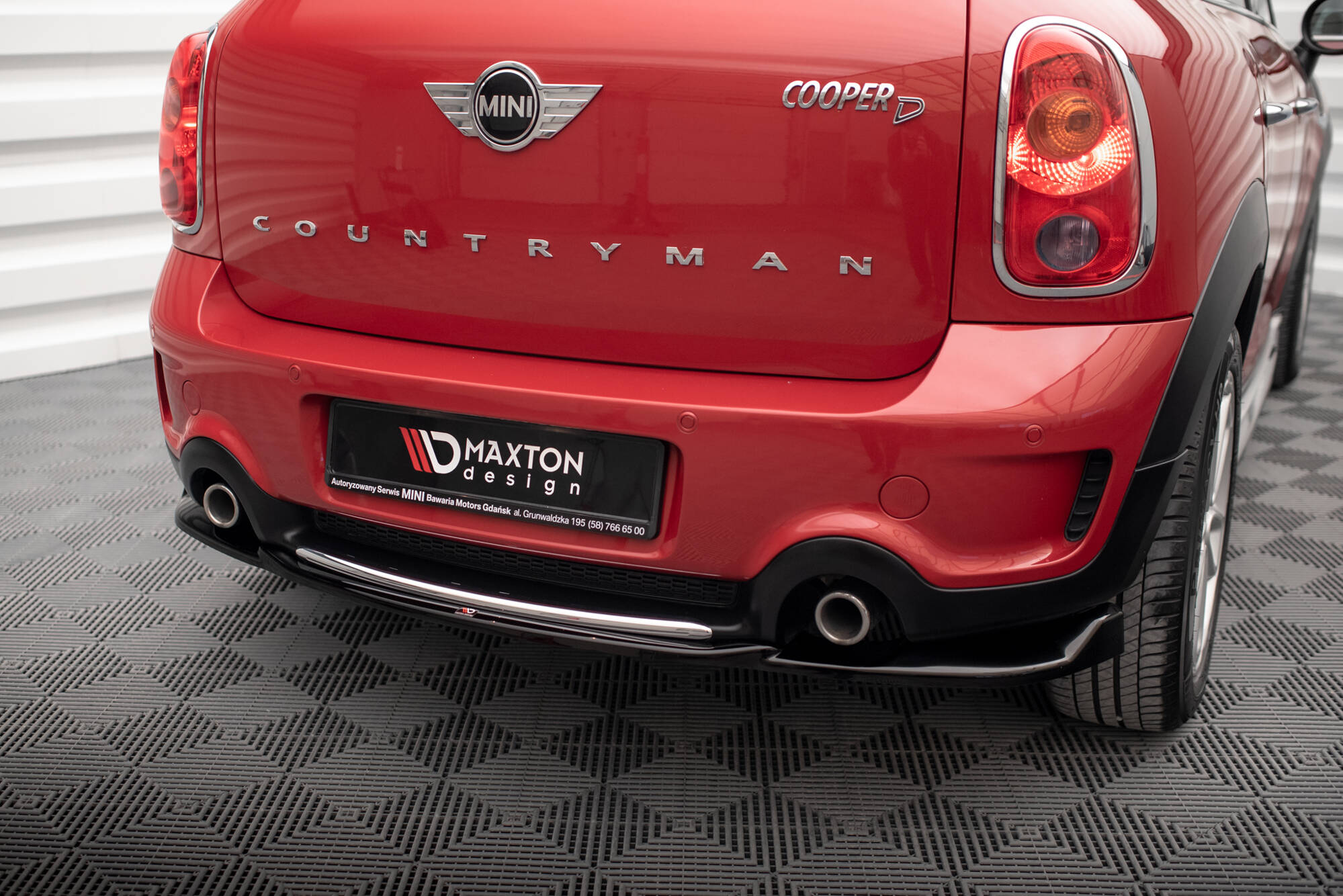 Central Rear Splitter Mini Cooper Countryman R60 Facelift - 4