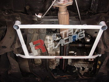 KIA SEPHIA 97-03 /CARENS 98+ ULTRARACING FRÄMRE H-STABILISERINGSSTAG 290