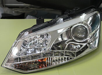 VW POLO 6R 10+ STRÅLKASTARE SET DRL KLARA (ELEKTRISKA)