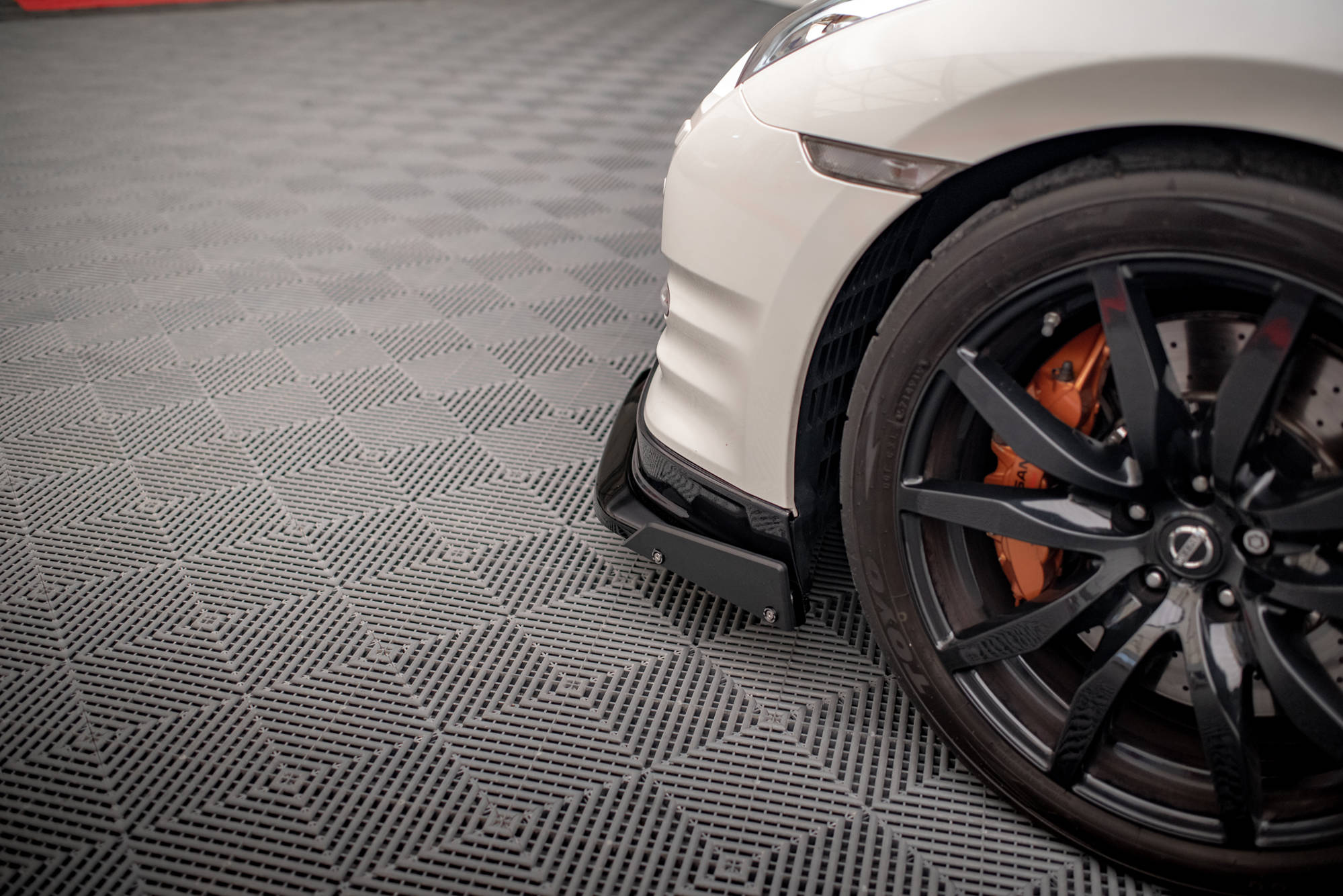 Front Splitter + Flaps Nissan GTR R35 1st Facelift - 4