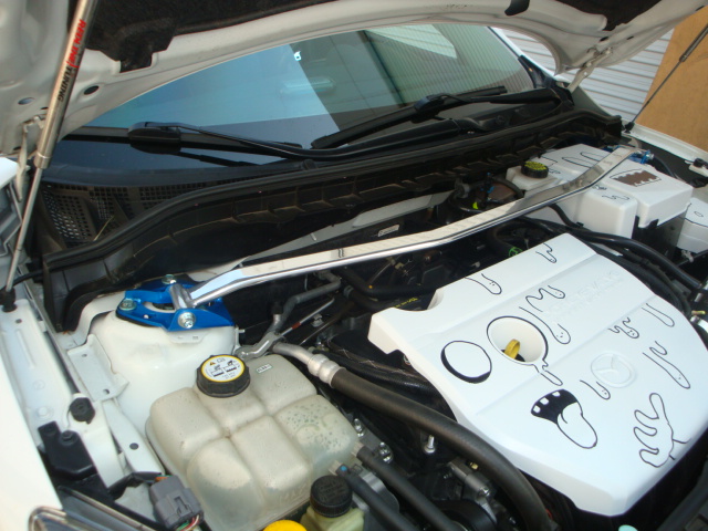 MAZDA 3 10+ RACE SPEC FRONT UPPER STRUTBAR MEGAN RACING - 2