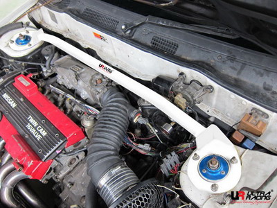 NISSAN SUNNY 90-95 N14 PULSAR ULTRA-R FRÄMRE ÖVRE FJÄDERBENSSTAG