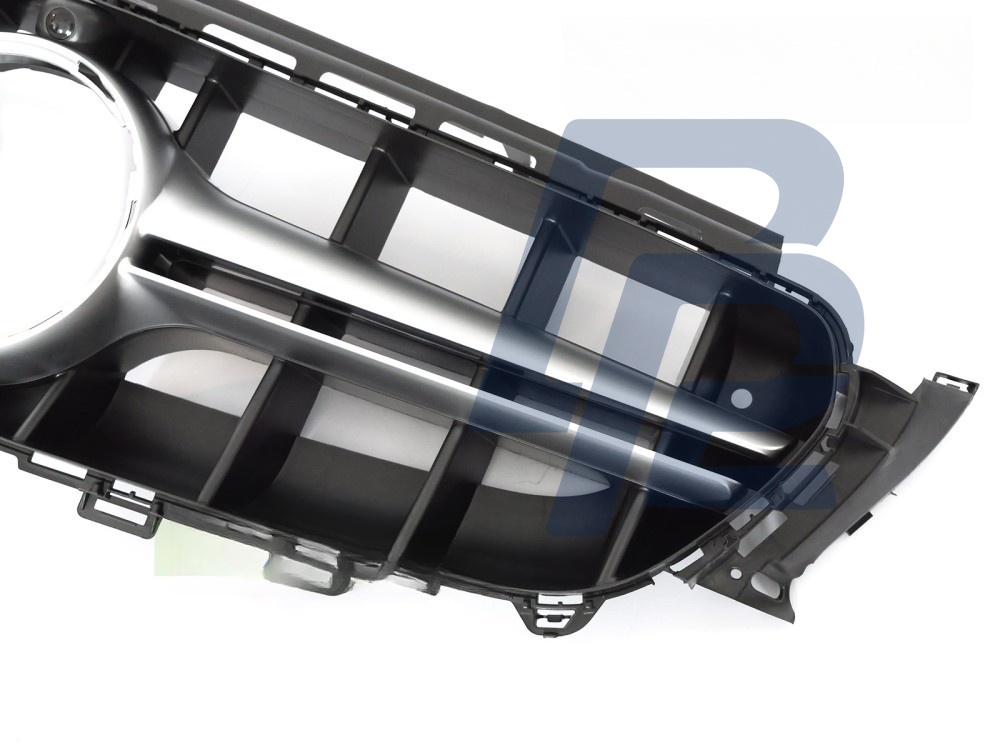 Grille Silver for Mercedes W213 / S213 2016–2019 - 5