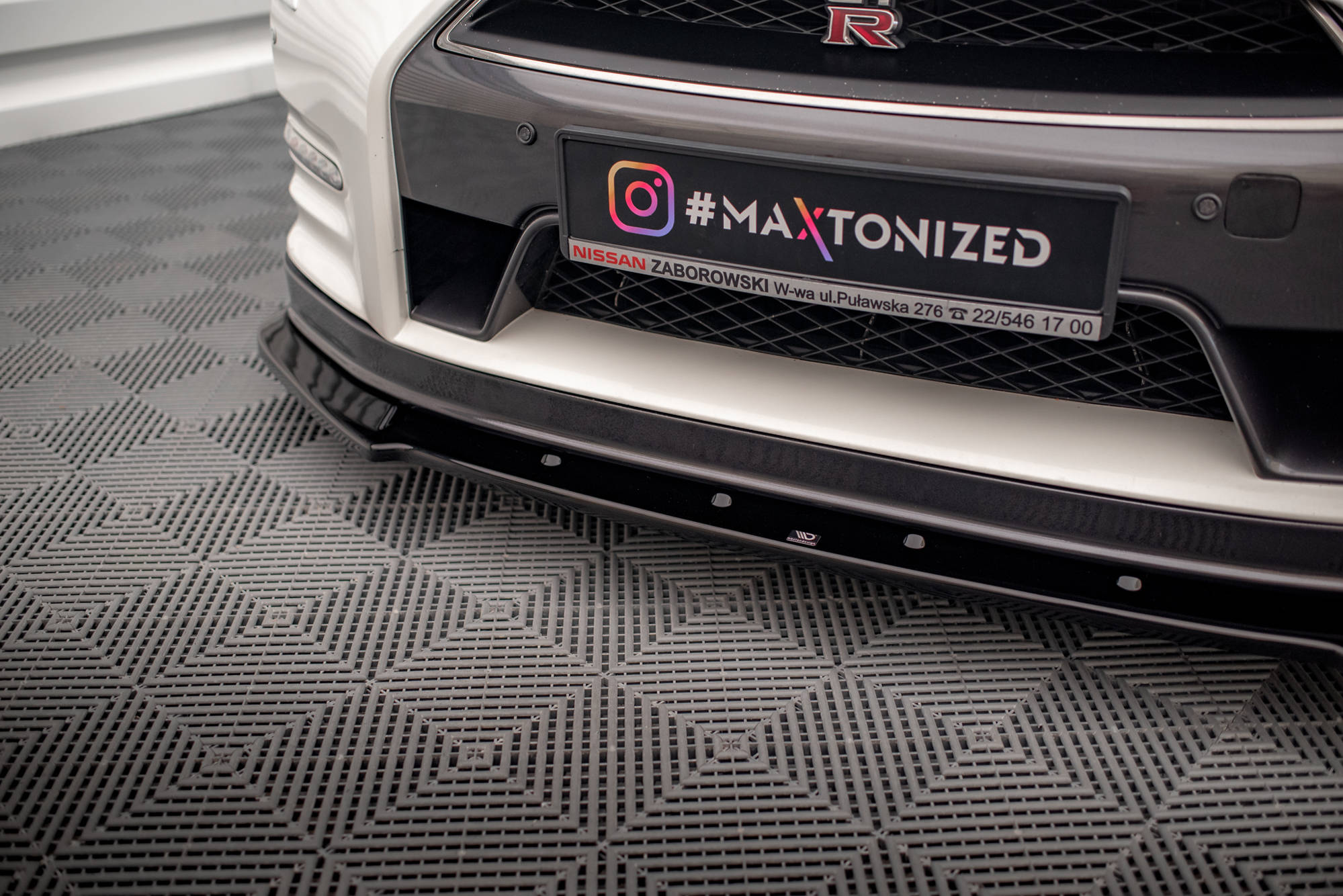 Front Splitter Nissan GTR R35 1st Facelift - 3