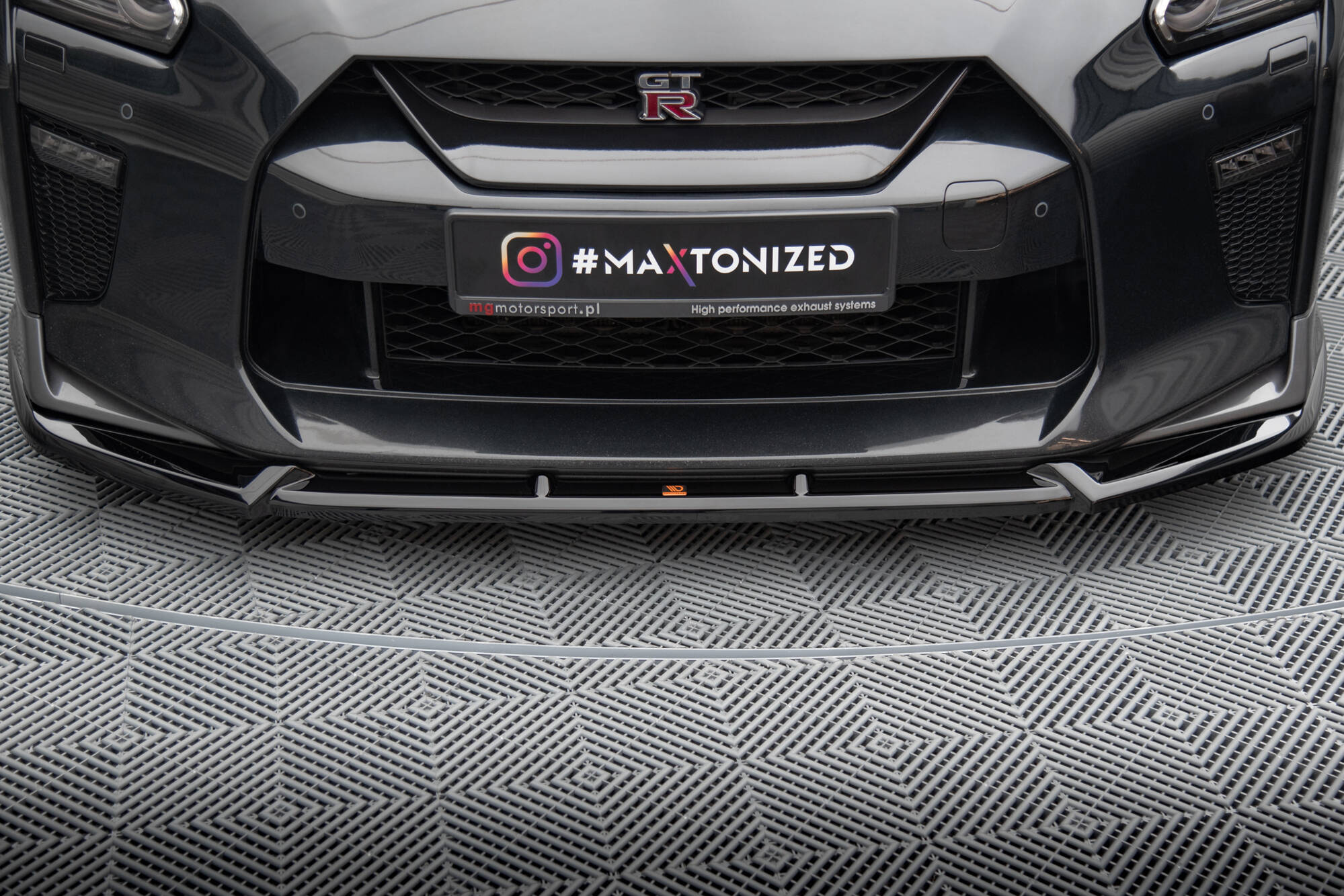 Front Splitter V.2 Nissan GTR R35 2nd Facelift - 3