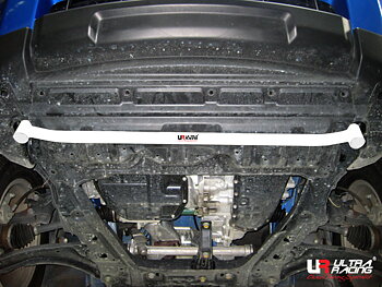 NISSAN X TRAIL 2.0 08+ ULTRARACING 2-POINT REAR LOWER TIEBAR