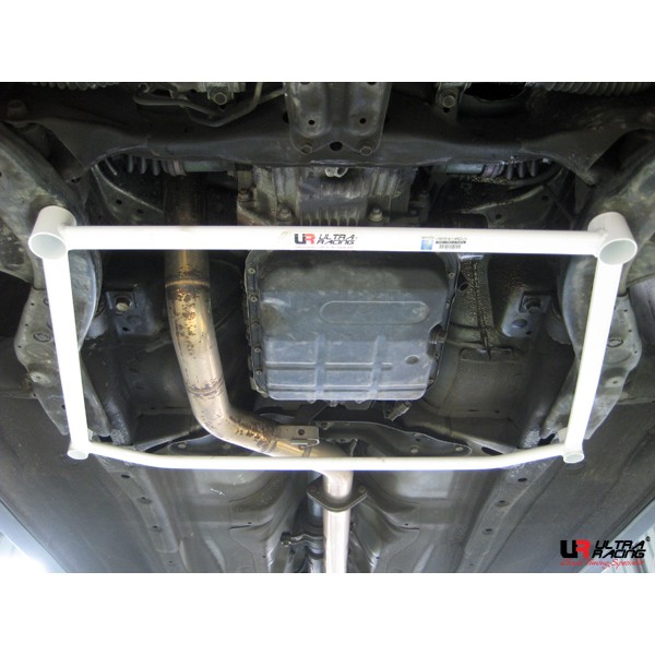 IMPREZA WRX 01-07 GD ULTRARACING 4-POINT FRONT H-BRACE 674