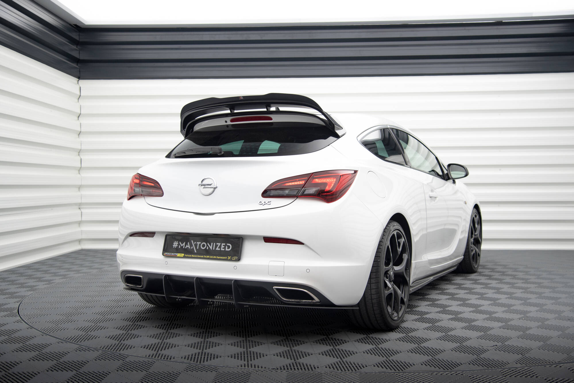 Rear Diffuser Opel Astra J OPC / VXR - 3