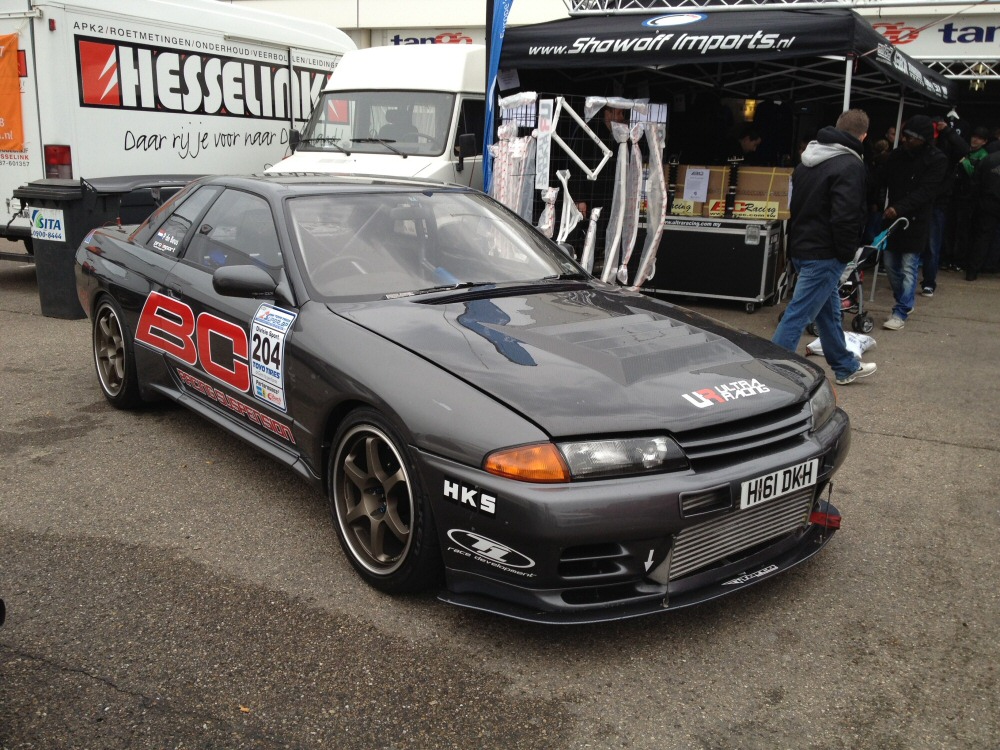 NISSAN SKYLINE R32 GTR CARBONTRENZ ZTUNE CARBON HUV - 2