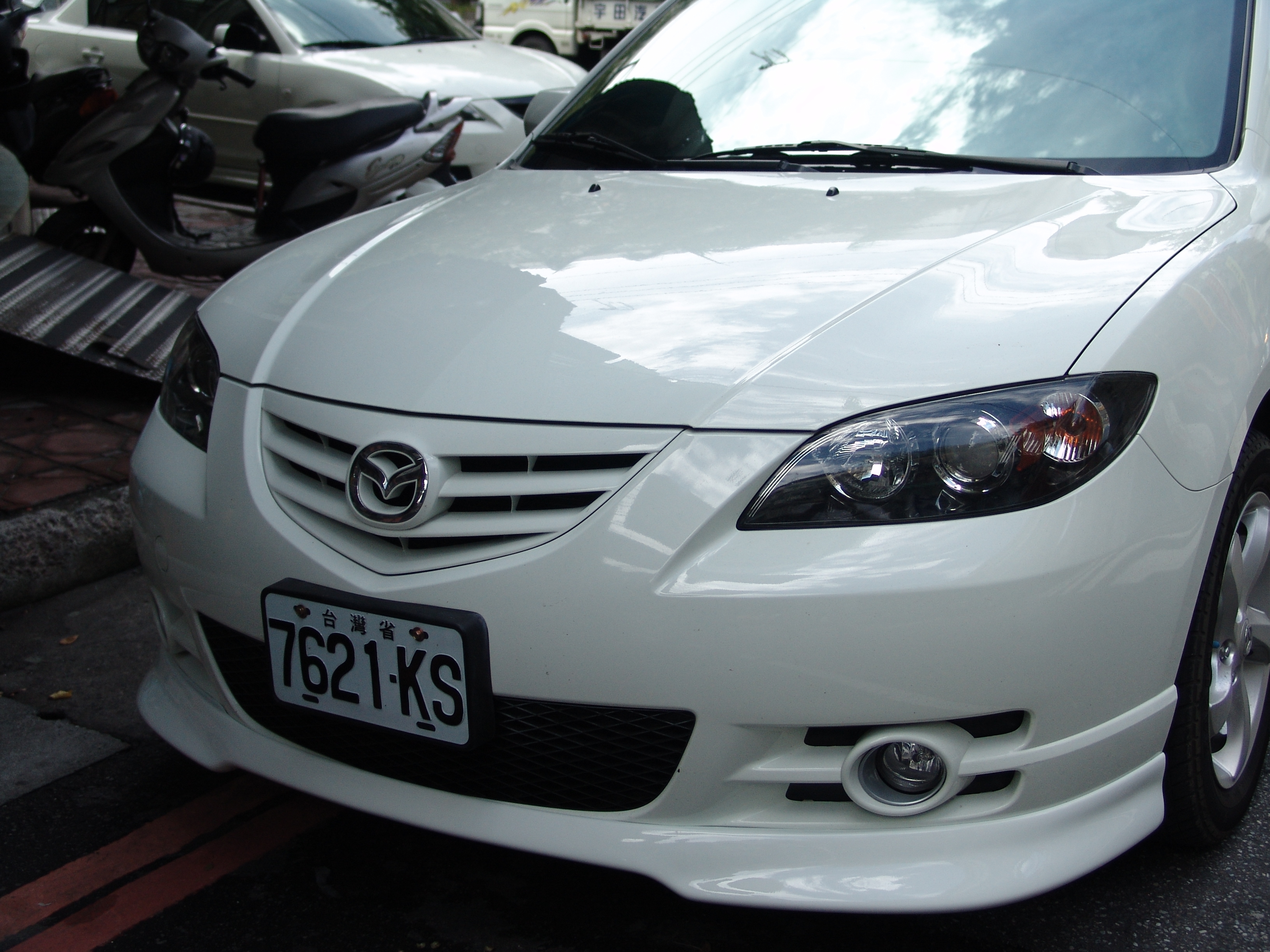 MAZDA 3 ABS FRONT LIP [SIX]