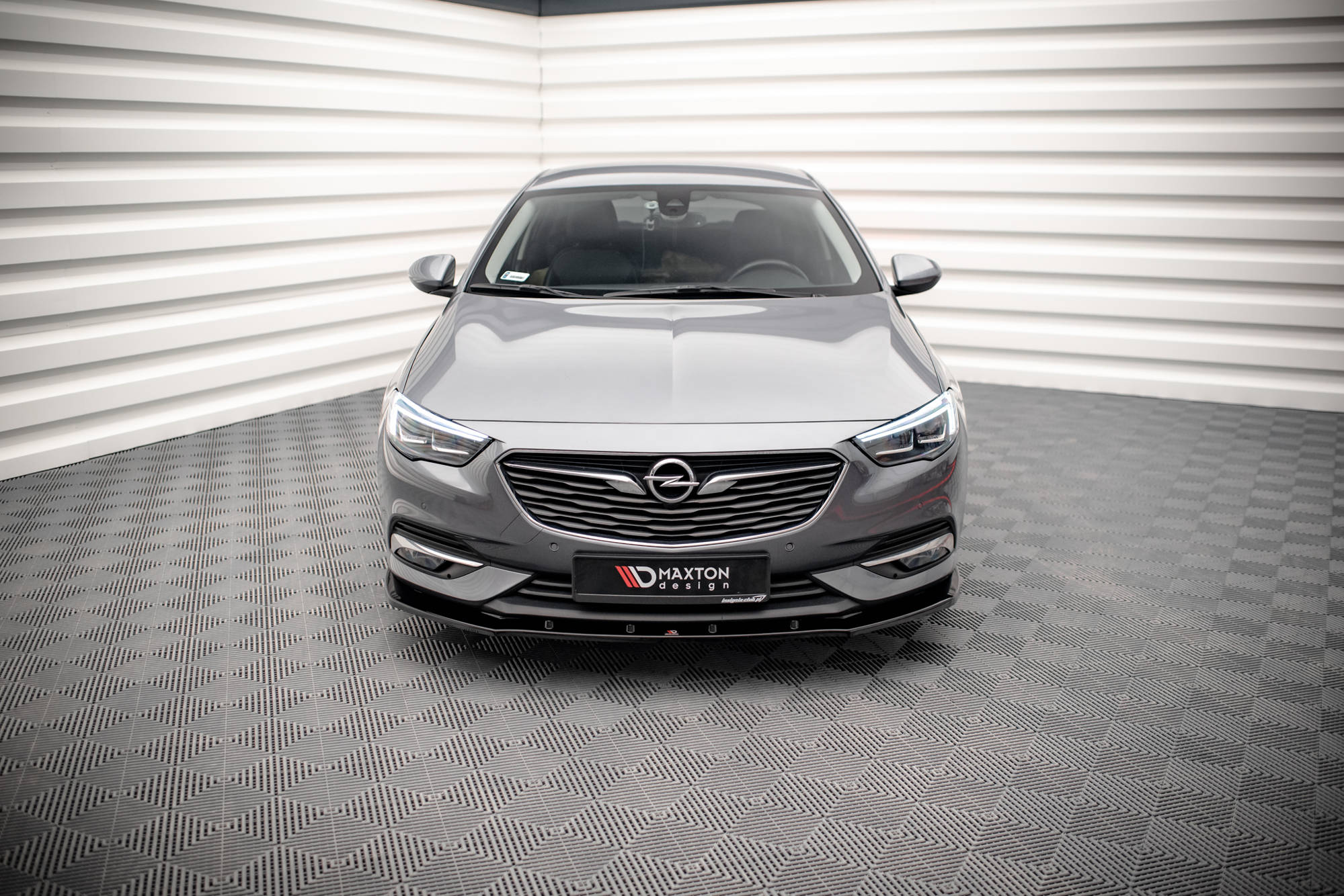 Front Splitter V.1 Opel / Vauxhall Insignia Mk2 - 2