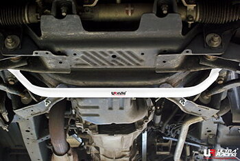 TOYOTA HIACE/H200 04+ ULTRARACING 4-POINT FRONT H-BRACE 1366