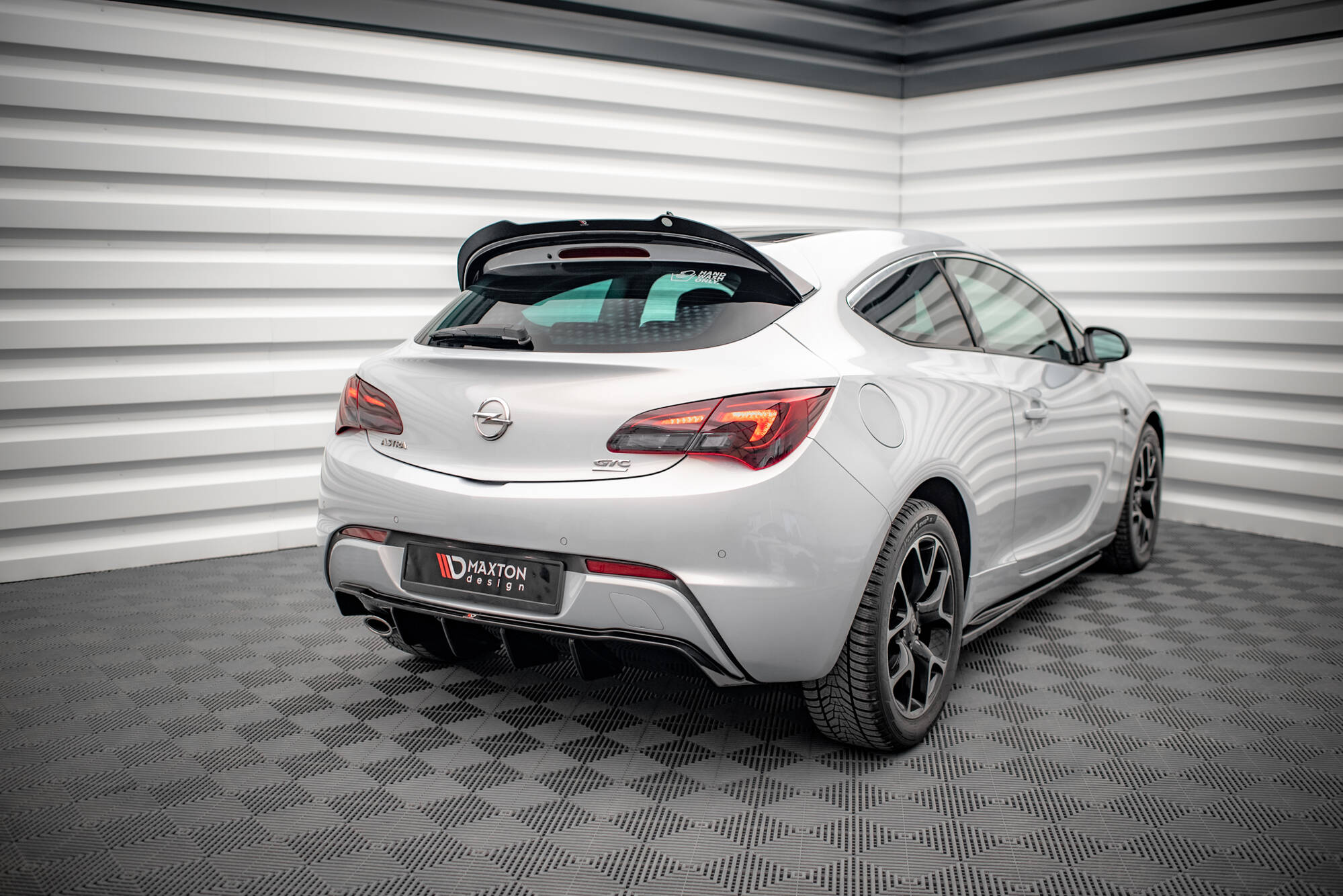 Rear Valance Opel Astra GTC OPC-Line J (Version with single exhaust on one side) - 3