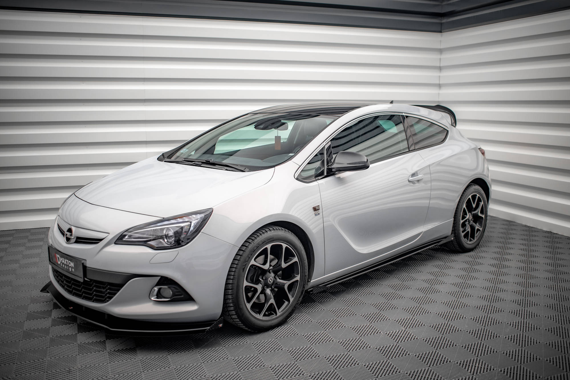 Side Flaps Opel Astra GTC OPC-Line J - 2