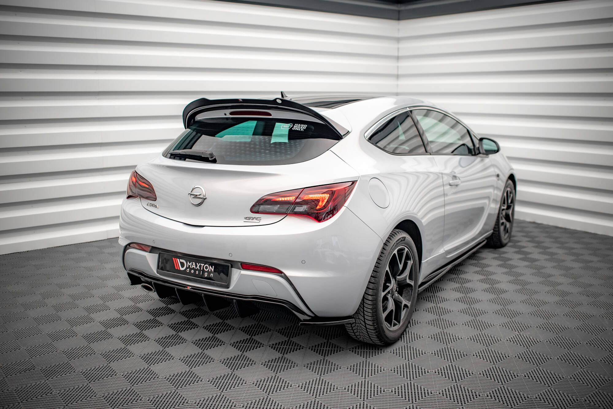 Rear Side Splitters V.2 Opel Astra GTC OPC-Line J - 4