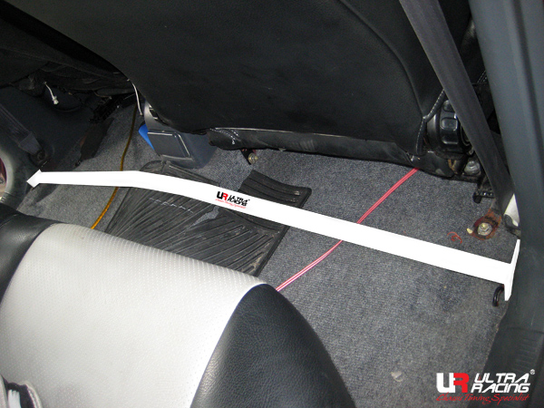 TOYOTA RAV4 95-05 ULTRARACING 2-POINT ROOM BAR