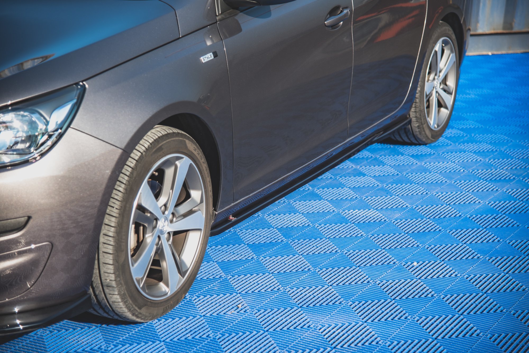 Side Skirts Diffusers Peugeot 308 SW Mk2 Facelift - 3