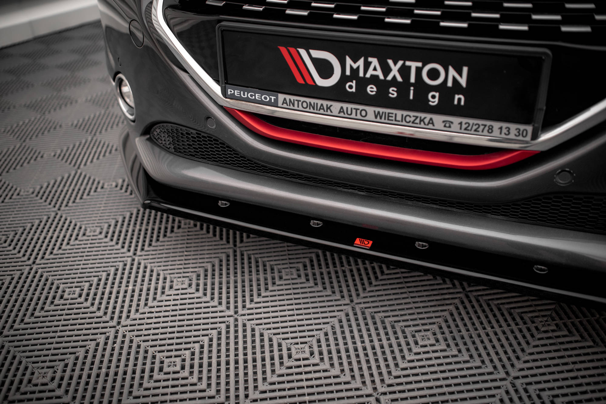 Front Splitter V.1 Peugeot 208 GTI MK1 - 3